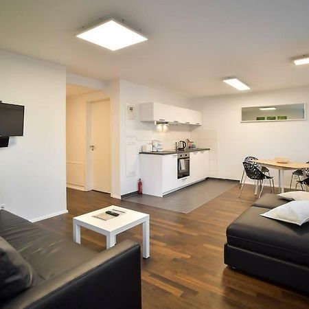 Deluxe Ferienwohnung Apartment Stuttgart Centre/Milaneo Estugarda Exterior foto