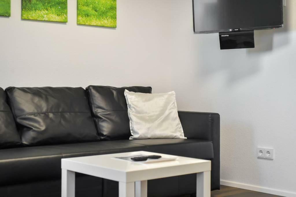 Deluxe Ferienwohnung Apartment Stuttgart Centre/Milaneo Estugarda Exterior foto