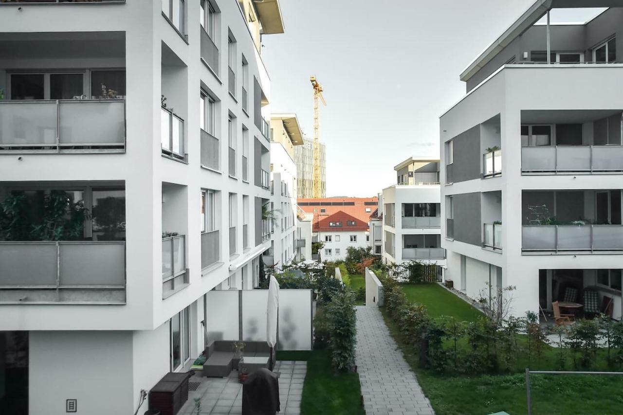 Deluxe Ferienwohnung Apartment Stuttgart Centre/Milaneo Estugarda Exterior foto